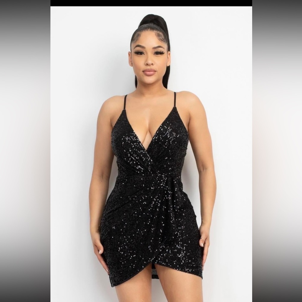 Black dress medium size medium